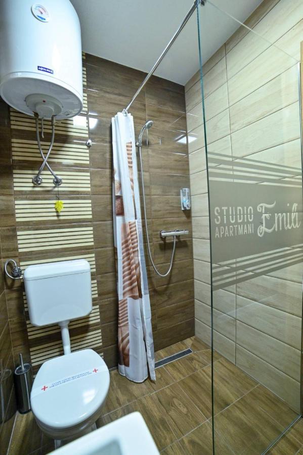 Studio Apartmani Emili Apartman Br 2 Μπιέλινα Εξωτερικό φωτογραφία